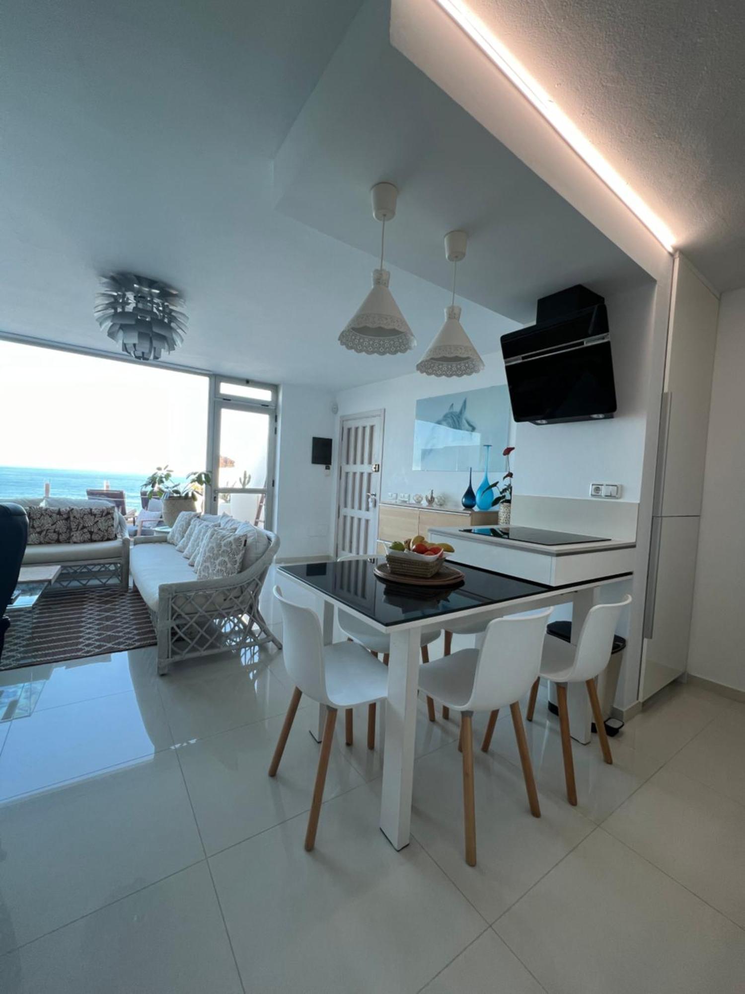 Playa Del Hombre Deluxe Luxury Apartments Esterno foto