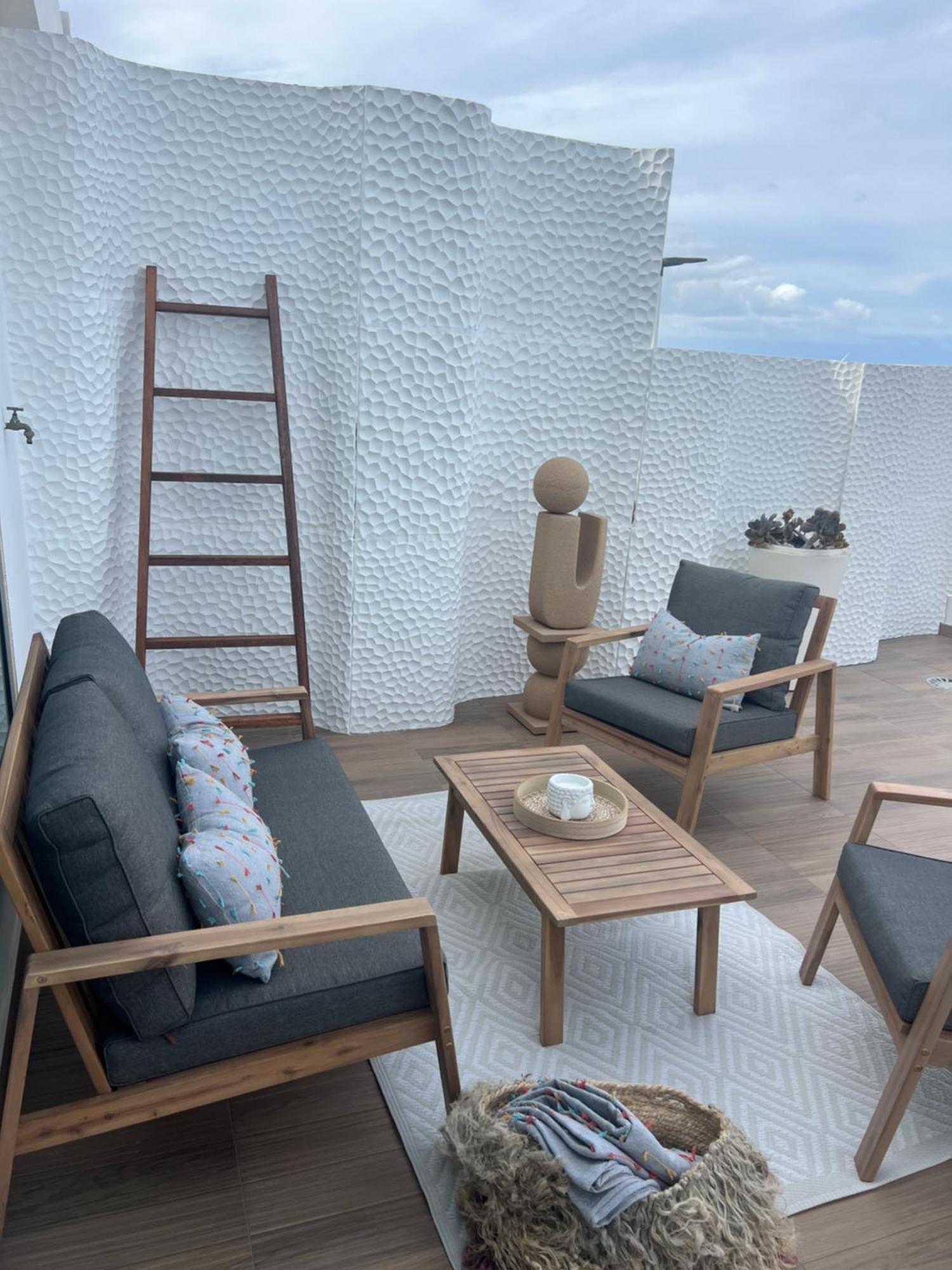 Playa Del Hombre Deluxe Luxury Apartments Esterno foto